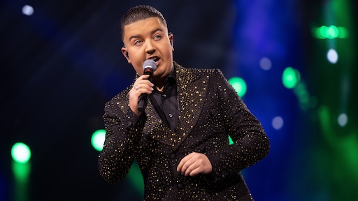 Marco Schuitmaker raakte als tiener zwaargewond bij brommerongeluk: 'Kantje boord'