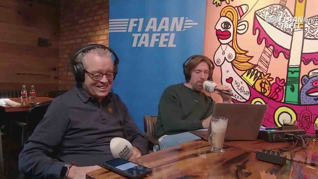 Mol Valk F1 aan Tafel