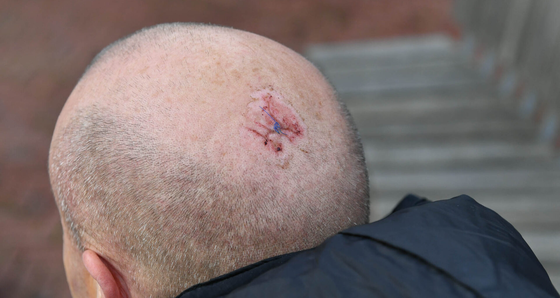 Ondernemer gemolesteerd door groep raddraaiers