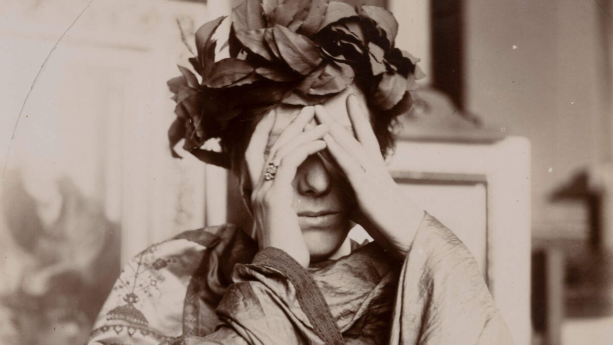 Van Jezus in zijn graf tot koloniale propaganda: Fomu belicht 19de-eeuwse Belgische fotografie ★★★★★