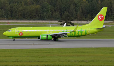 Russen vliegen opvallende route - Up in the Sky