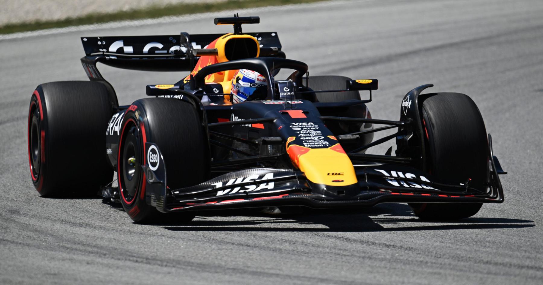 Verstappen betuigt spijt van veelbesproken incident: "Dat was niet oké"