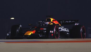Verstappen in alles-of-niets-modus tegen McLaren