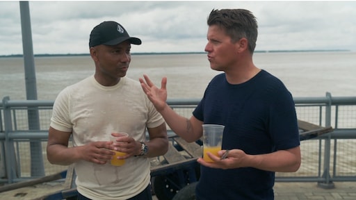 Kees Tol open over Amerikaanse liefde in Gelukkig Hebben We De Foto's Nog: 'Het is ingewikkeld'