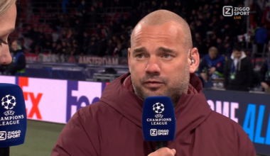 Sneijder: 'Sorry dat ik je onderbreek, maar kijk even naar hoe deze Ajax-speler het veld opkomt!'