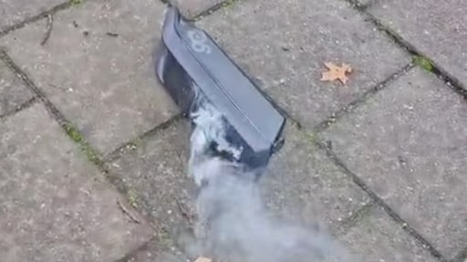 Gea's fietsaccu begon te roken tijdens het fietsen: 'Ik wil mensen waarschuwen'