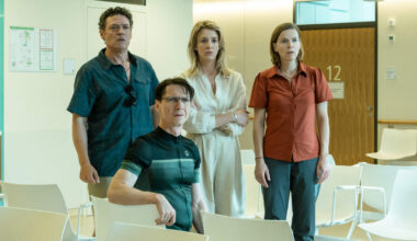 Voor ‘Voor de meisjes’ lijkt het woord ‘tragikomisch’ uitgevonden ★★★★☆