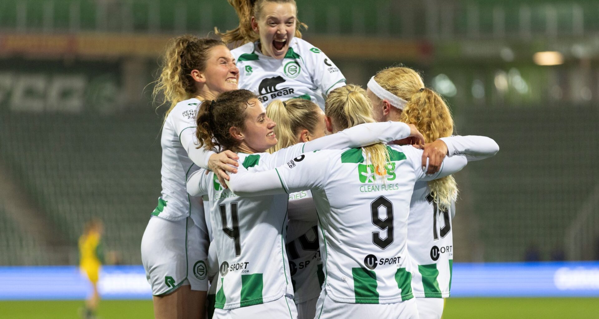 FC Groningen Vrouwen 1 wint historische wedstrijd in Euroborg met ruime cijfers en pakt koppositie