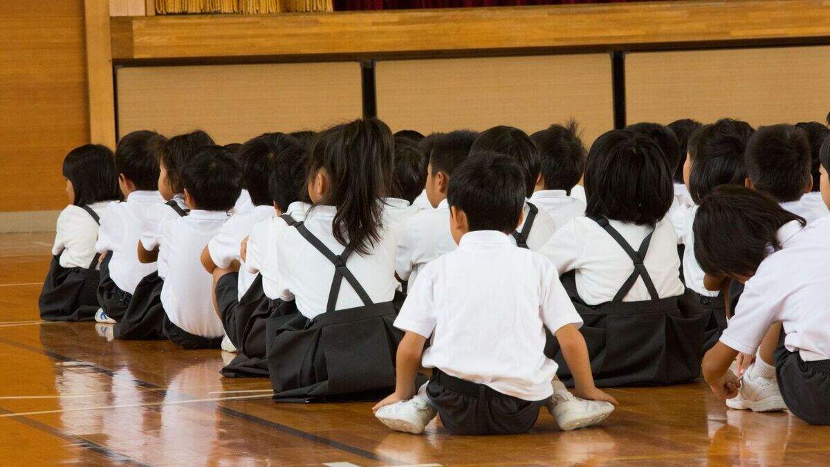 Russisch wordt vanaf de bovenbouw van de basisschool in Noord-Korea een verplicht vak.