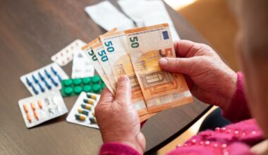 Zorgtoeslag omlaag in 2026: bereken hier hoeveel je per maand krijgt