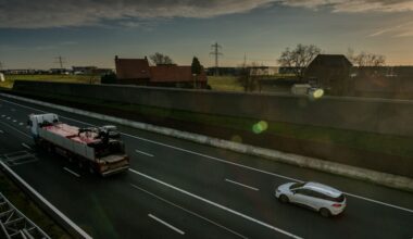 A2: afsluitingen A2 en A73; 28