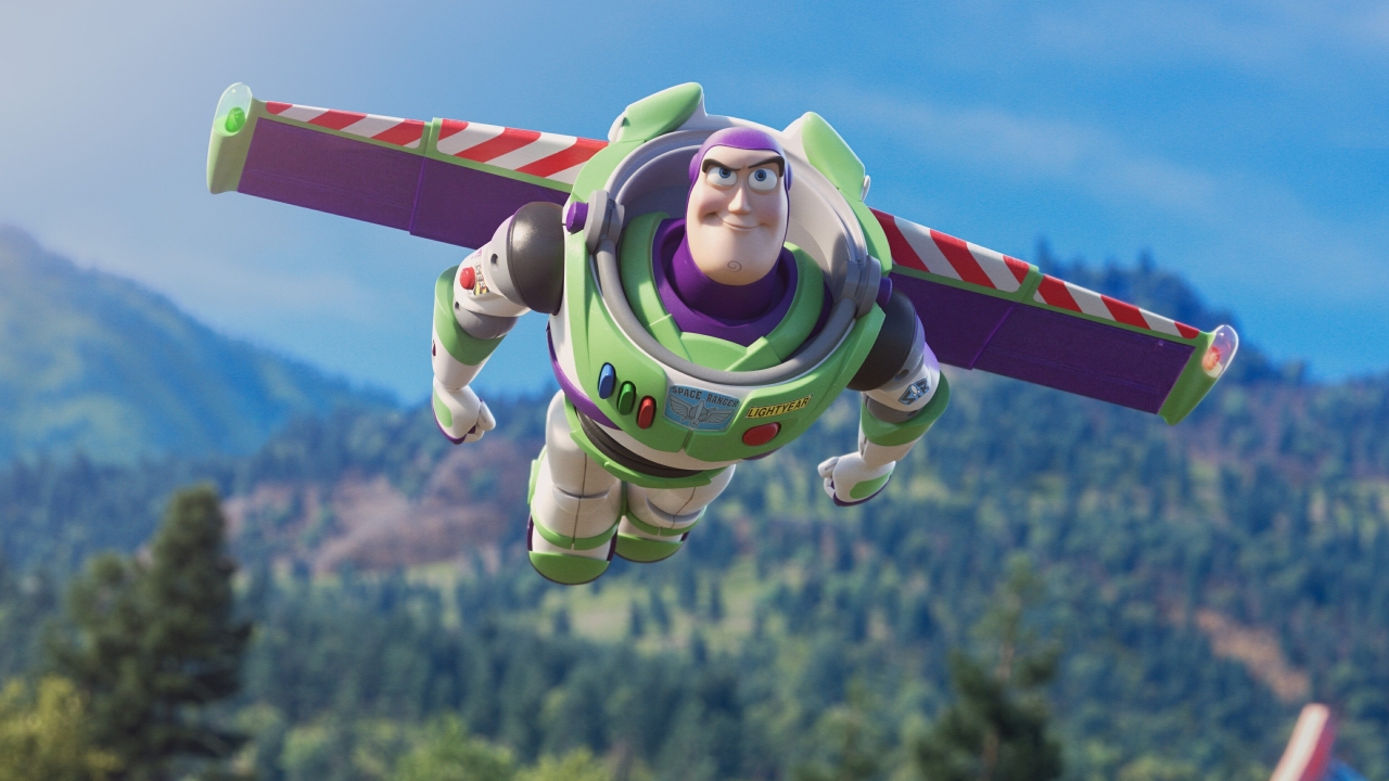 "Een leger van Buzz Lightyears" in nieuwe beelden 'Toy Story 5'