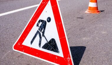 Gaten in de weg: Afsluitdijk richting Noord-Holland morgenavond dicht voor herstelwerk