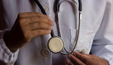 ‘Geef Groningse studenten voorrang bij geneeskunde, anders groeien de tekorten’