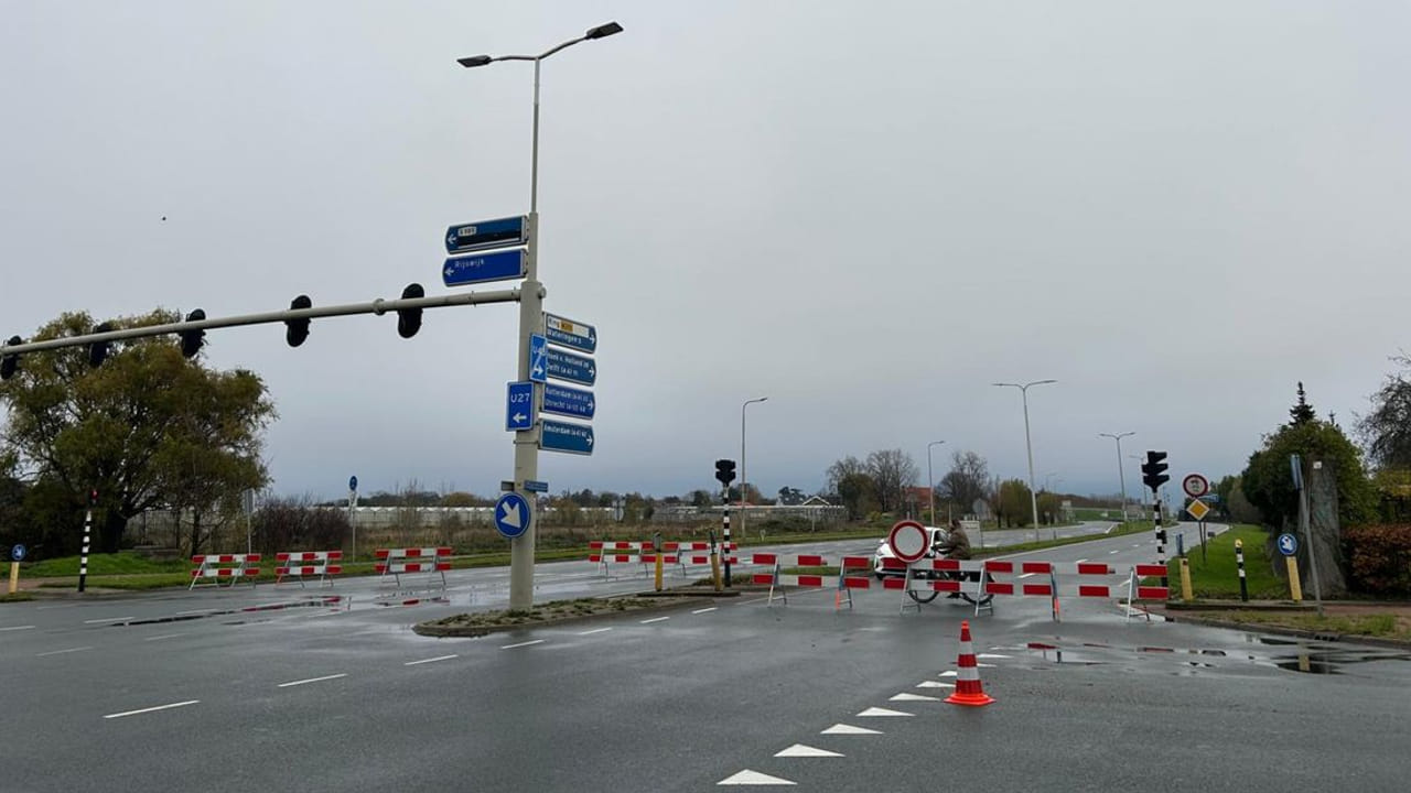 Drukte door afsluiting Wippolderlaan: 'Ik word er helemaal gek van' - WOS Nieuws