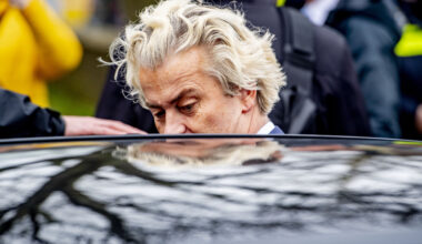 Geert Wilders steekt inwoners Moerdijk hart onder de riem: 'Iedereen die ons wil horen, is welkom'