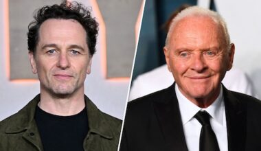 Matthew Rhys 'steelt' acteerstijl van Anthony Hopkins voor nieuwe Netflix-rol: 'Steel van de besten'