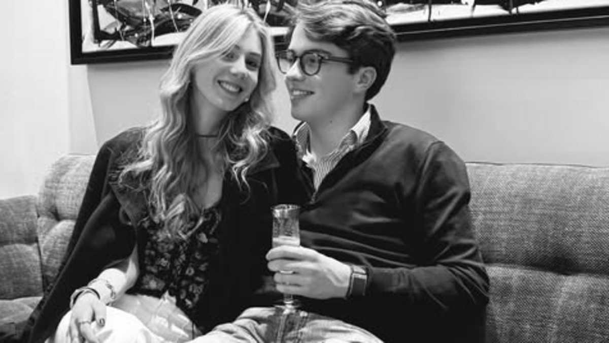 Verliefde prins Aymeric deelt zeldzame foto met vriendin Gersende