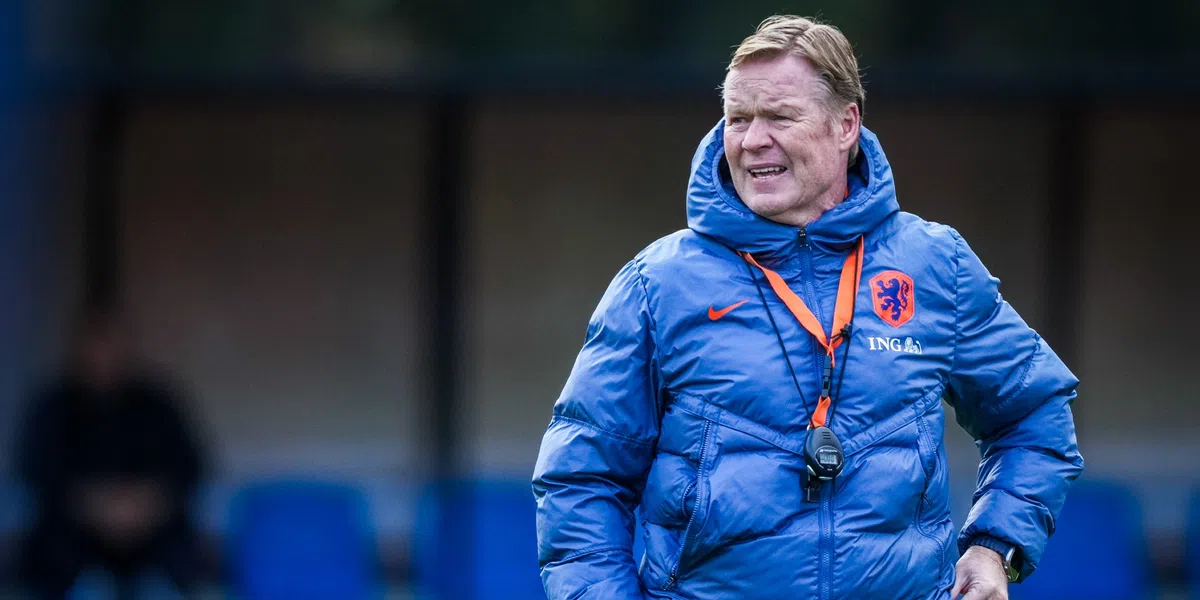Janssen en Kieft zijn het helemaal oneens over toekomst van Koeman bij Oranje