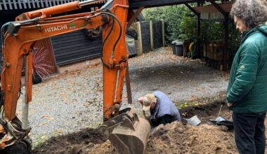 De riolering van verschillende huizen werd afgesloten, tot ongenoegen van de bewoners.