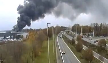 Brand op industrieterrein Barneveld onder controle, A30 weer open