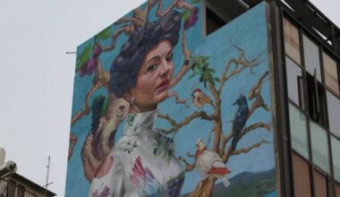Imposante mural met Maria Callas siert Kalamata