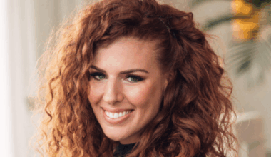 Candice uit ‘Blind getrouwd’ in verwachting van eerste kindje: “Baby Martens is on the way”