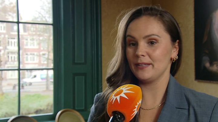 Lieke Martens mist haar voetbalcarrière niet: 'Moederschap is ook een job' - RTL.nl