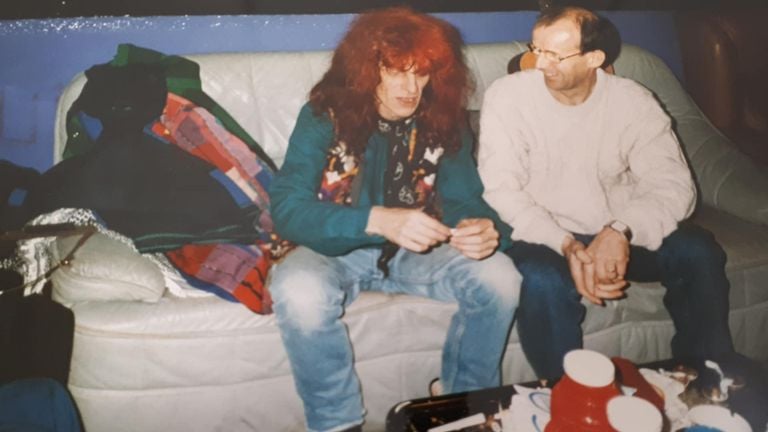 Herman van der Pluijm in gesprek met Armand (foto: Herman van der Pluijm)