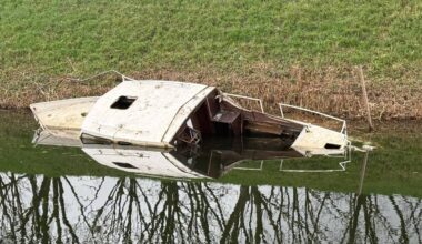 112-nieuws: Amsterdammers (19, 21 en 23) opgepakt na gewapende overval Roosendaal • Fietser naar het ziekenhuis na botsing met scooter - Omroep Brabant