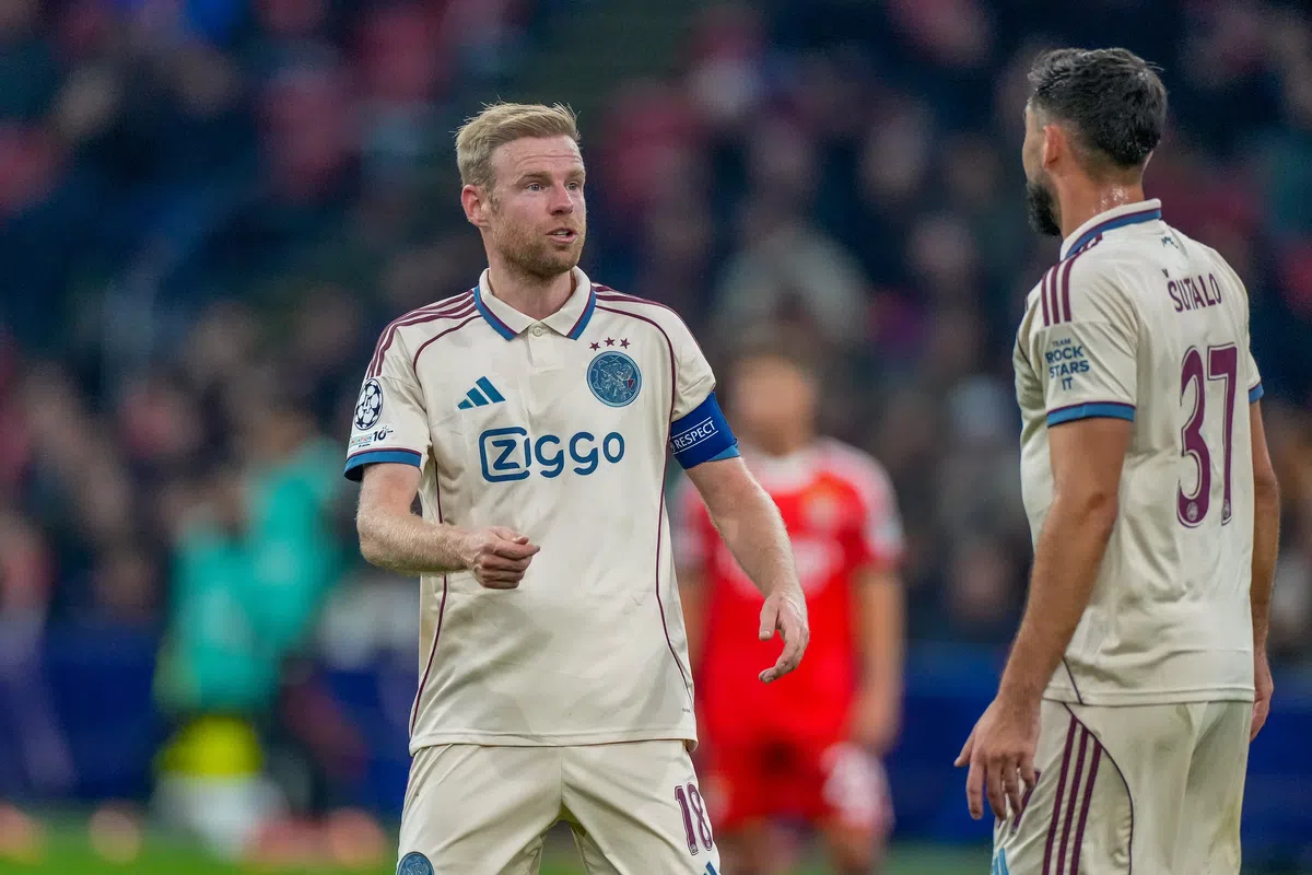 Klaassen blijft professioneel bij Ajax: 'Het is niet Davy FC'