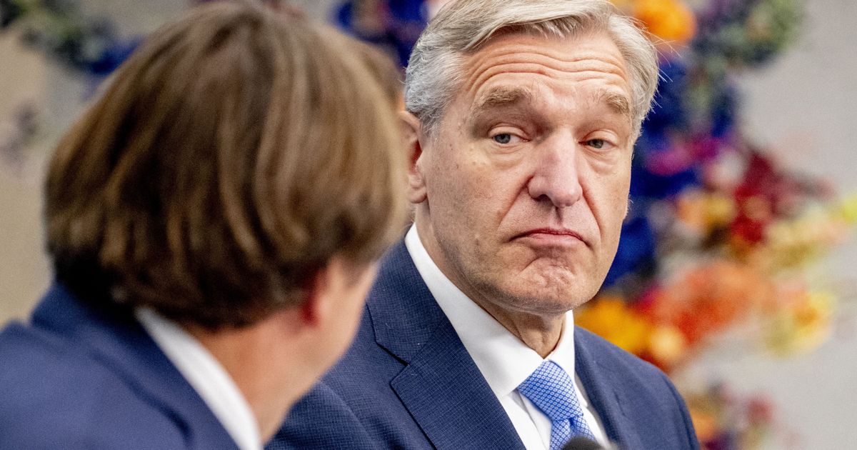 Buma informateur, gemeenteraad Leeuwarden is verrast: "Moet dit nou zo?" - Omrop Fryslân