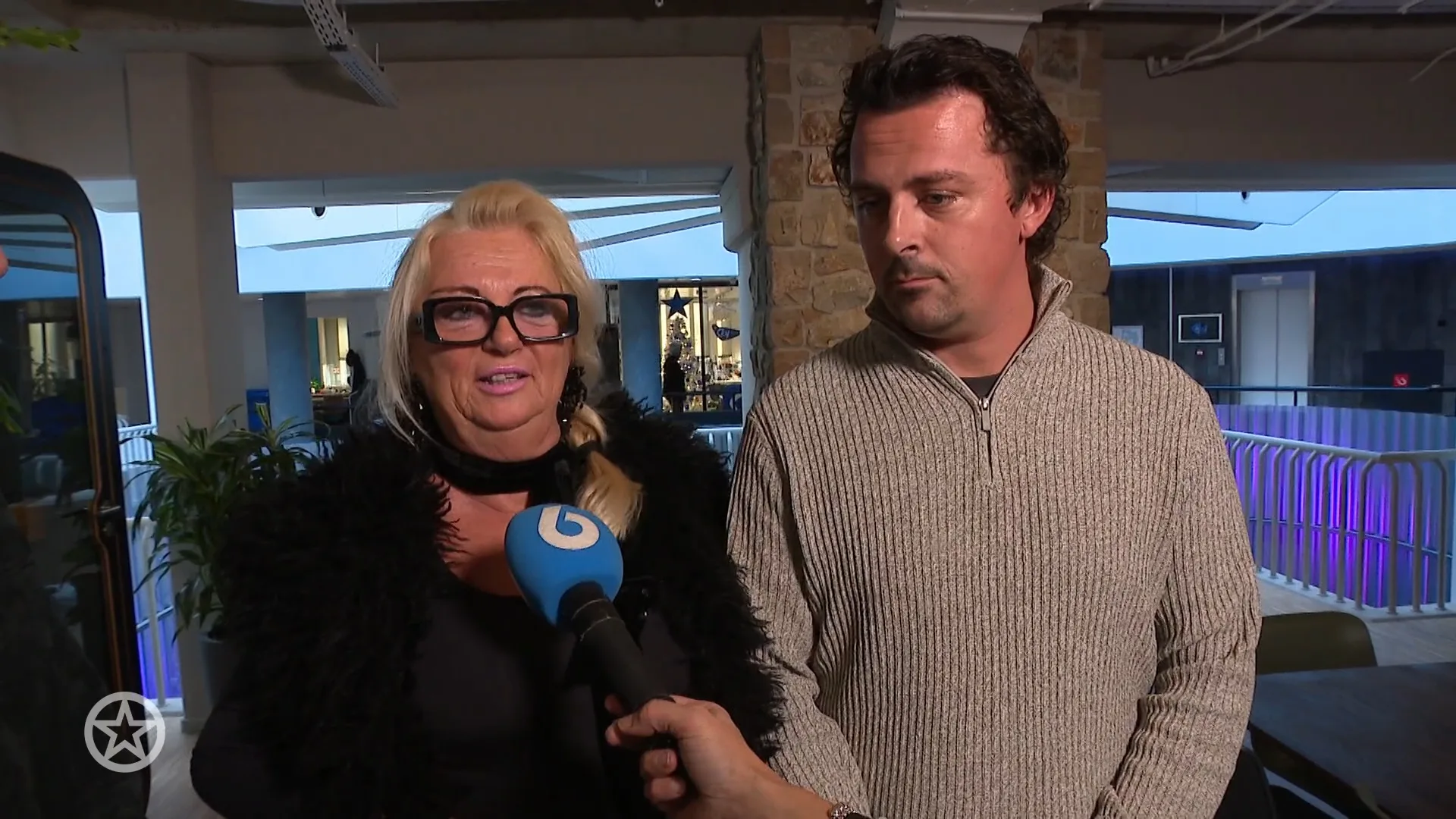 De Hanslers dolblij met kijkcijfers, Monique slaat terug naar Angela de Jong