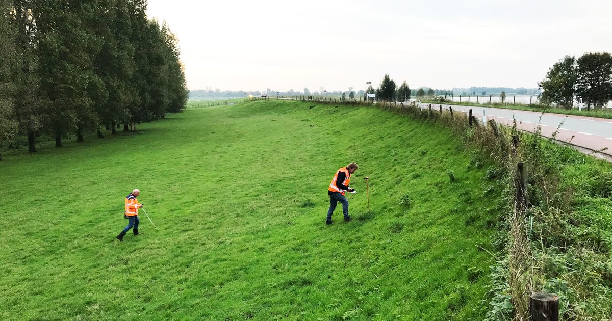 Chinooks, wegafsluitingen en militairen met zandzakken: dit merk jij van de oefening 'wolkbreuk'
