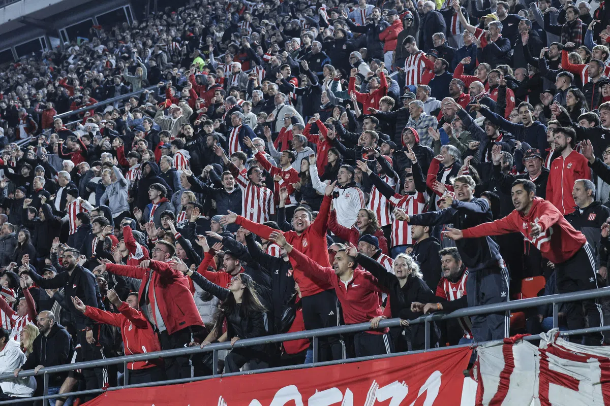 AFA roept Rosario Central uit tot kampioen 2025, chaos in Argentinië