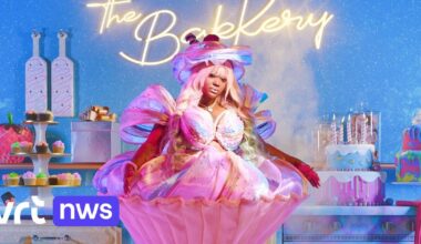 Leve rode oortjes! cupcaKKe is weer heerlijk expliciet in 'The BaKKery'