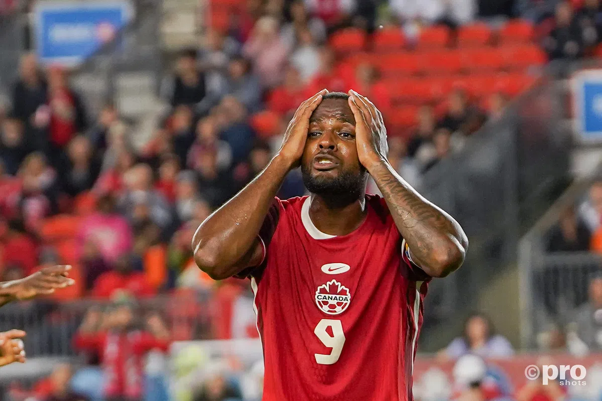 Feyenoord moet vrezen: blessure Cyle Larin bij Canada