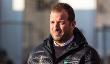 Van der Vaart: 'Ajax moet Simonis niet naar Amsterdam halen'