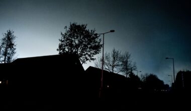 72 uur zonder stroom: dit is waarom de overheid wil dat we onszelf kunnen redden - Omrop Fryslân