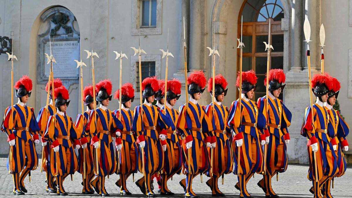 De Zwitserse garde bij het Vaticaan
