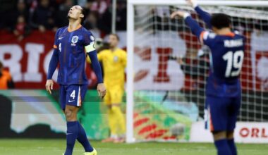 Virgil van Dijk baalt van de 1-0.