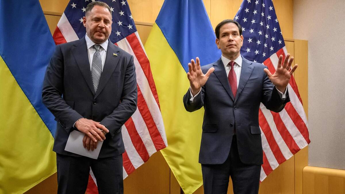 De Amerikaanse minister van Buitenlandse Zaken Marco Rubio (r.)  noemt de gesprekken tussen de Verenigde Staten en Oekraïne in Genève zondag „de meest productieve en betekenisvolle bijeenkomst tot nu toe” in het vredesproces