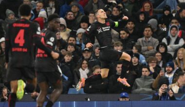 Alejandro Grimaldo viert de openingsgoal.
