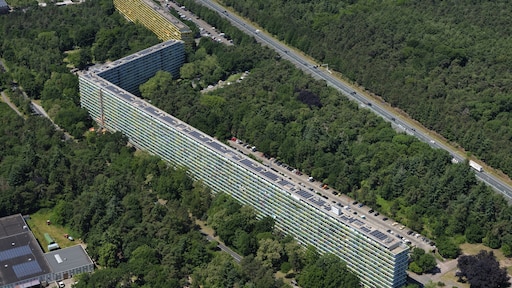 'Geen zware spullen op balkon'