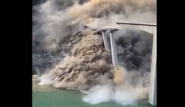 Chinese brug van 758 meter stort in, slechts maanden na opening