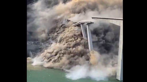 Chinese brug van 758 meter stort in, slechts maanden na opening