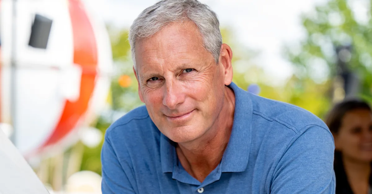 Gert Verhulst geopperd als tafelgast bij Vandaag Inside: 'Hij is een groot voorbeeld van mij'