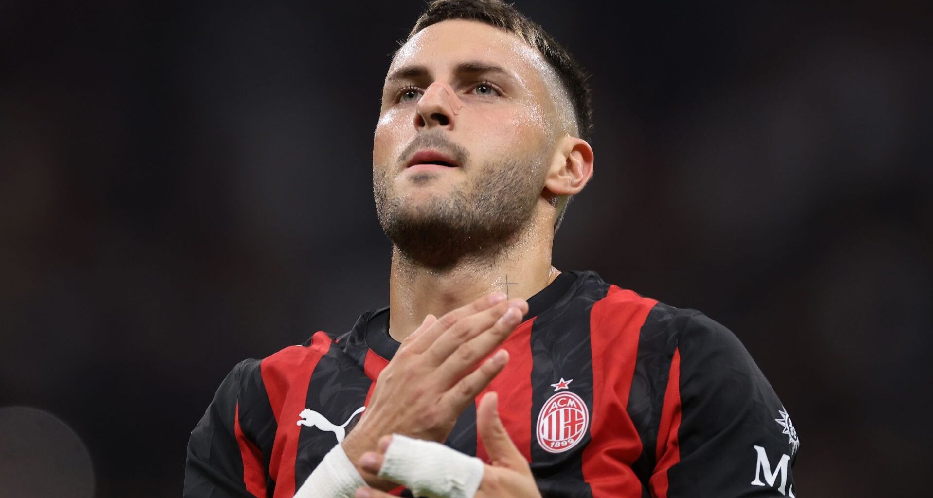 Santiago Gimenez lijkt verklaring te hebben voor 0 goals in 9 Serie A-wedstrijden