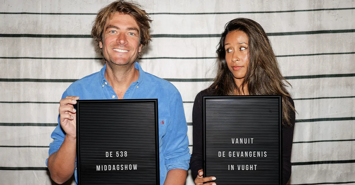 De 538 Middagshow zendt uit vanuit de strengst bewaakte gevangenis van Nederland: PI Vught 😳⛓️