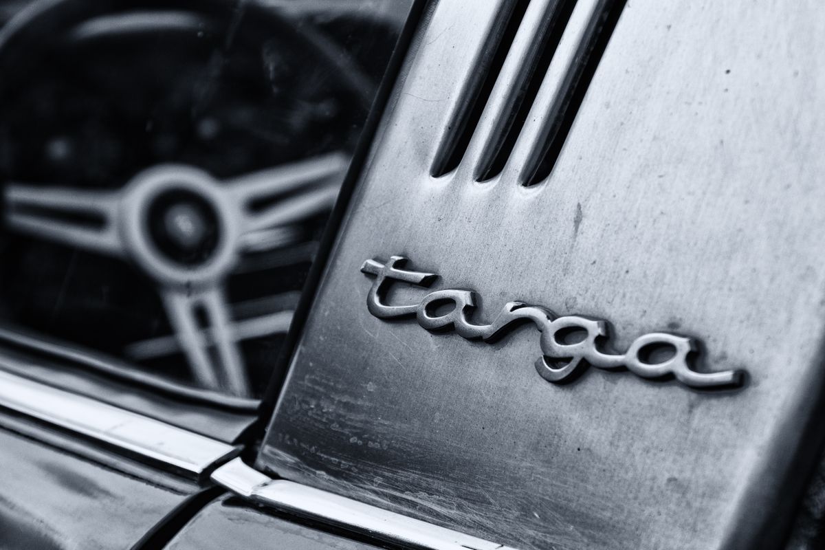 Vergeten in de wildernis: deze Porsche 911 overleefde 31 jaar aan sneeuw en roest